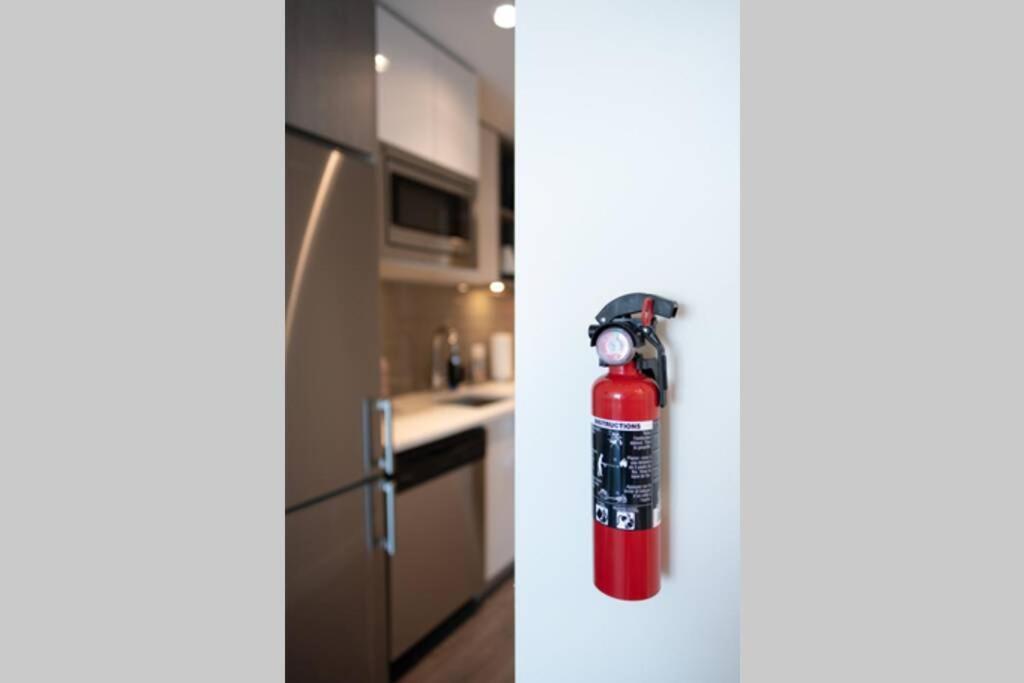 Clean 4Th Floor 1 Bedroom Apt In Old Town China Town Victoria Exterior foto