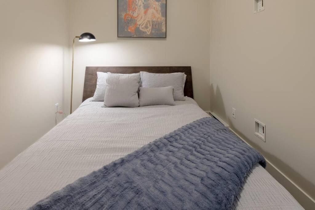 Clean 4Th Floor 1 Bedroom Apt In Old Town China Town Victoria Exterior foto